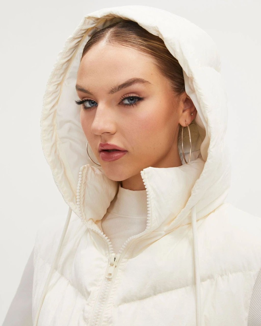 Coats & Jackets * | Oliv-001 Winter In Aspen Pocketed Hooded Puffer Vest Off White Final Sale